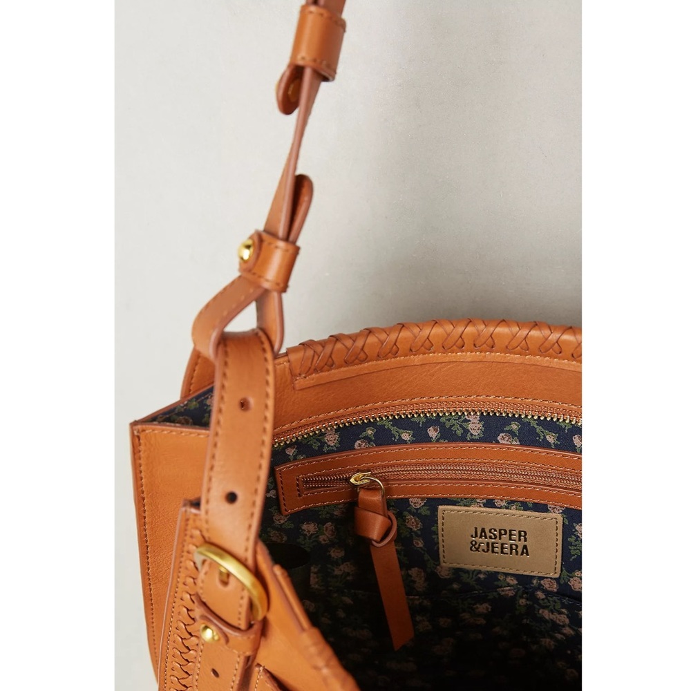 NEW Anthropologie Jasper & Jeera Peyson SaddleBag Leather Brown Crossbody - Picture 9 of 16